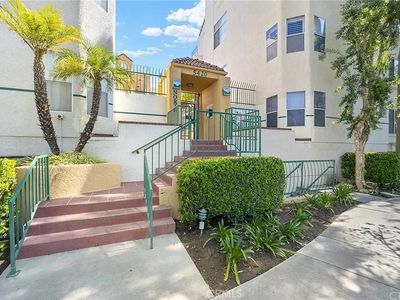 5420 Sylmar Ave APT 201, Van Nuys, CA, 91401