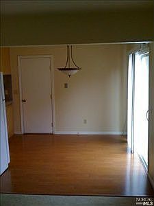 2nd image of 2830 Sioux St