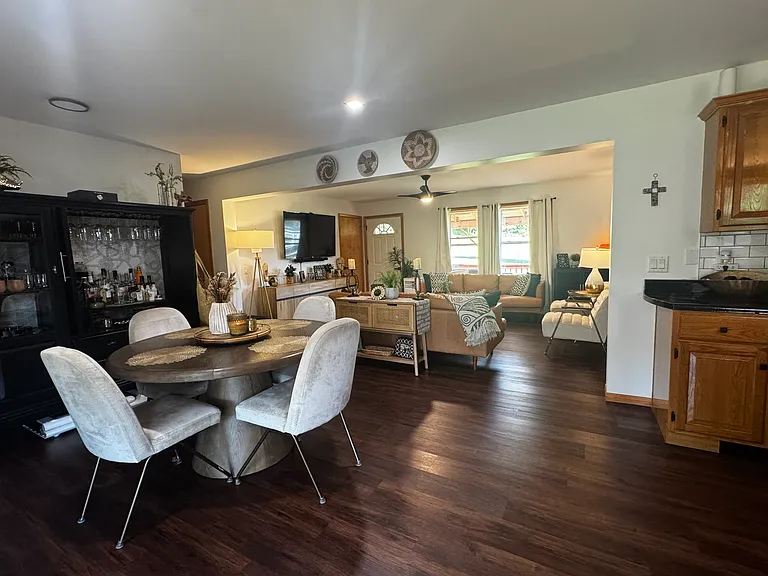 1335 Mercer Rd — Photo 8