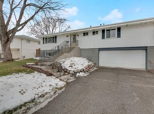 2200 Pennsylvania Ave S, Saint Louis Park, MN 55426