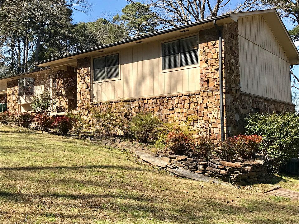1st image of 219 Ouita Cir