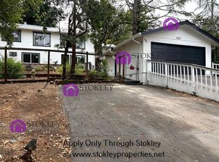 1067 Ridge Park Dr #A, Concord, CA 94518