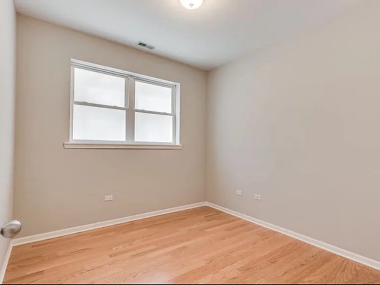 6617 S Ingleside Ave #1S — Photo 8