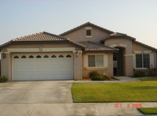 10612 Victoria Falls Ave, Bakersfield, CA 93312