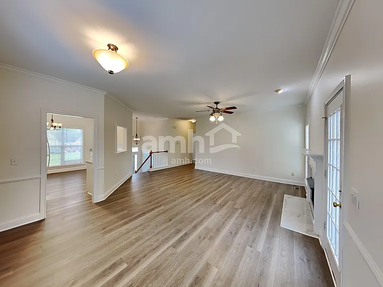2020 Prescott Way — Photo 6
