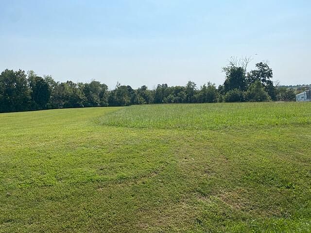 2nd image of 109 Autumn Ridge Dr