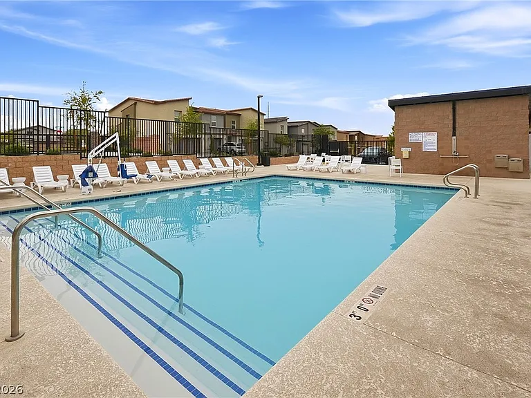 10923 Heatherford Ave — Photo 28