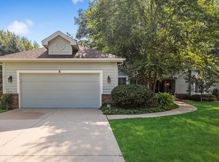 5 Royal Troon Dr, Michigan City, IN 46360