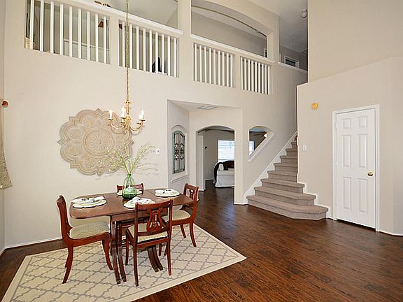 4th image of 10023 Encino Cove Ct