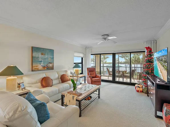 300 Inlet Way #7, Palm Beach Shores, FL 33404