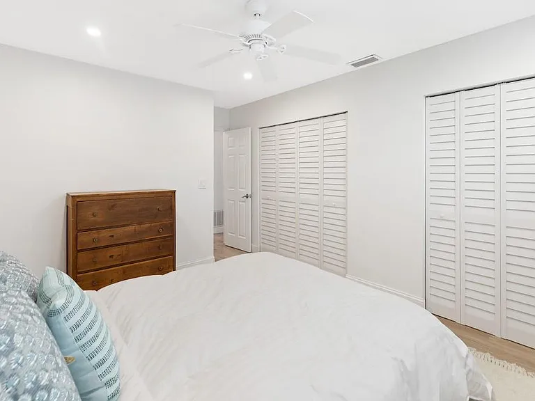 900 Jasmine Ln #10A — Photo 23
