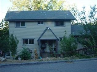 27986 Saint Bernard Ln, Lake Arrowhead, CA 92352