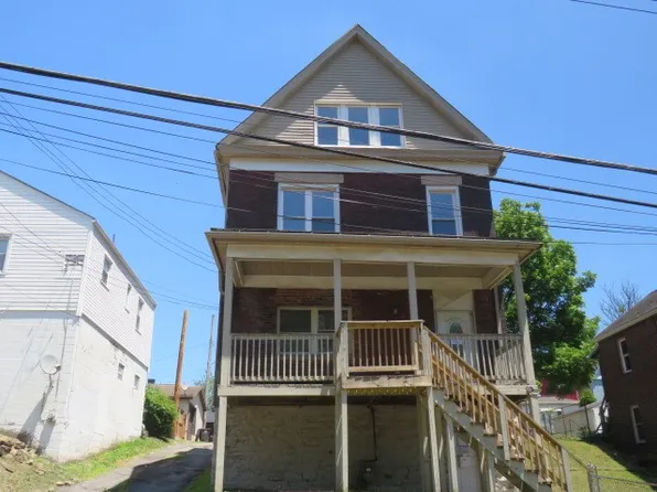 336 Charles St, Turtle Creek, PA 15145