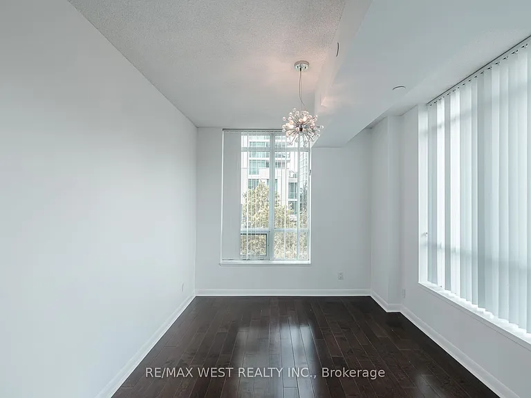 215 Sherway Gardens Rd #212 — Photo 5