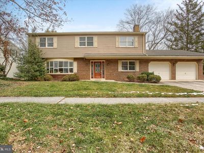 516 Lamp Post Ln, Camp Hill, PA, 17011