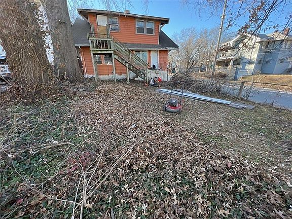 2nd image of 3901 Benton Blvd