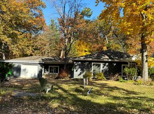 2011 Chippewa St, Traverse City, MI 49686