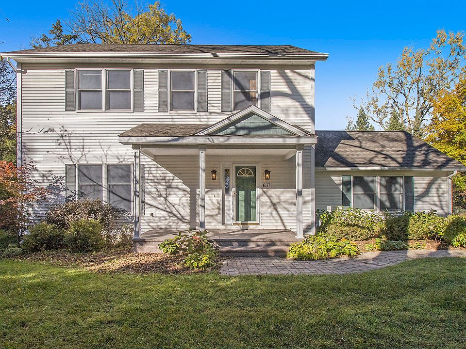 1st image of 637 Kuehnle St