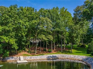 4565 Welborn Dr, Sherrills Ford, NC 28673
