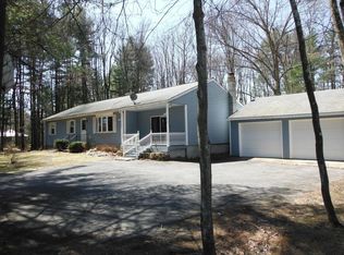 15 Squire Ln, Sheffield, MA 01257
