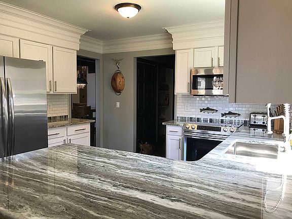 2nd image of 3273 Lacosta Ct