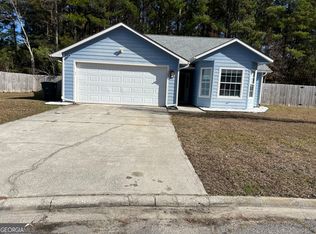 102 Huntington Dr, Kingsland, GA 31548