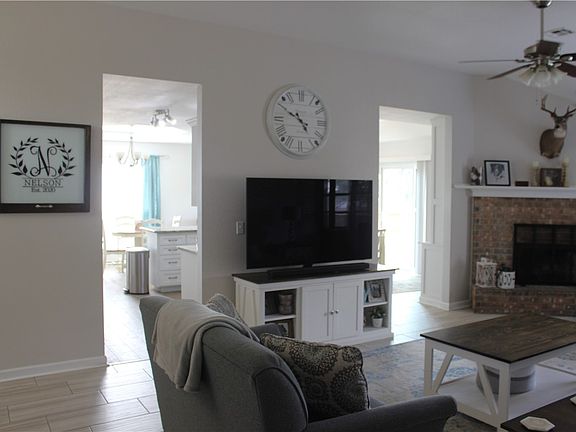 4th image of 3607 W Bishop Dr