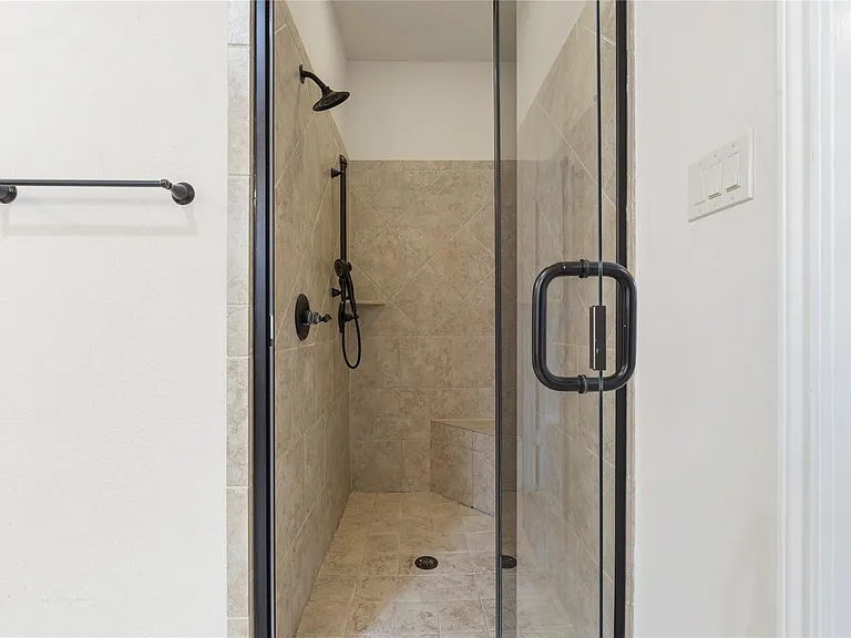 20323 Mary Point Ln — Photo 23
