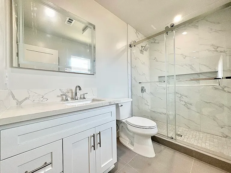 8635 Cashio St #5B — Photo 12