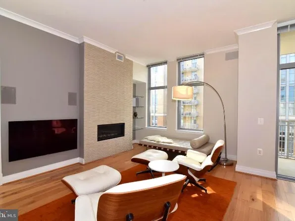 11990 Market St Unit 1705, Reston, VA 20190