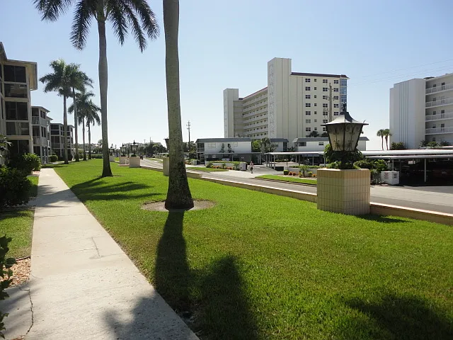 Beach across the Street! Located in the Gulf Point HOA community — Photo 3