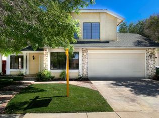 136 Horizon Rd, Palmdale, CA 93550