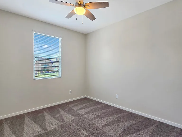 21398 W Holly St — Photo 22