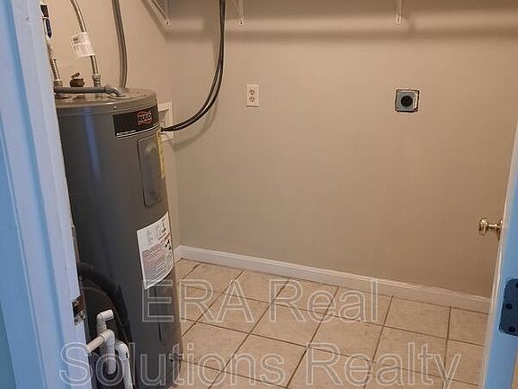 5th image of 319 Bigelow St #1
