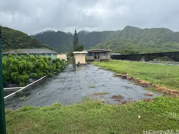 53-720 Kamehameha Hwy #2A, Hauula, HI 96717