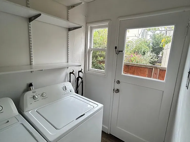 1537 Pearl Street — Photo 11