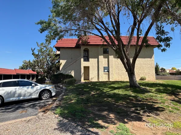 823 Country Club Dr SE #1E, Rio Rancho, NM 87124