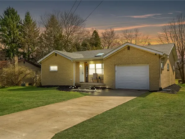 134 Gross Dr, Baden, PA 15005