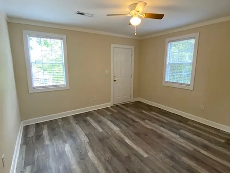 2902 Park St #4 — Photo 2