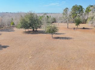 1134 Sante Fe Dr, Manning, SC 29102