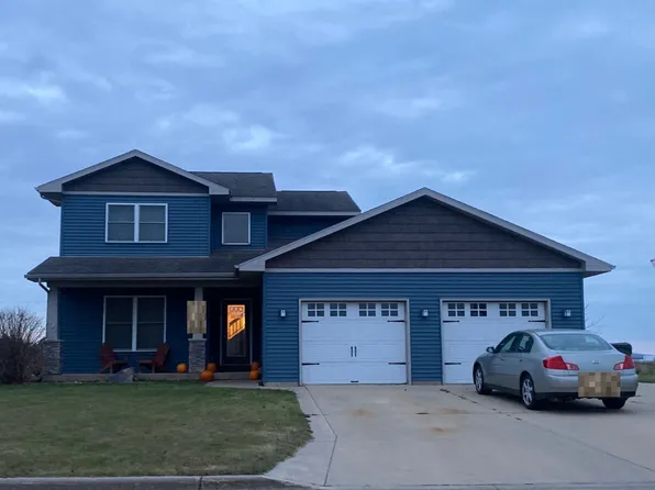 1902 Mulberry St, Sauk City, WI 53583