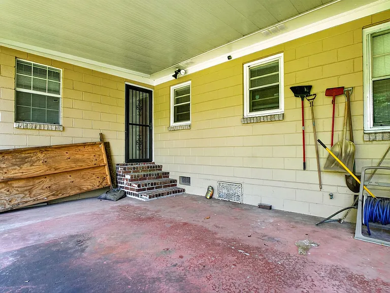 1802 Fitzgerald St — Photo 24