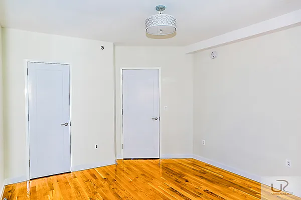 Rented by Urban Realty NYC | media 42