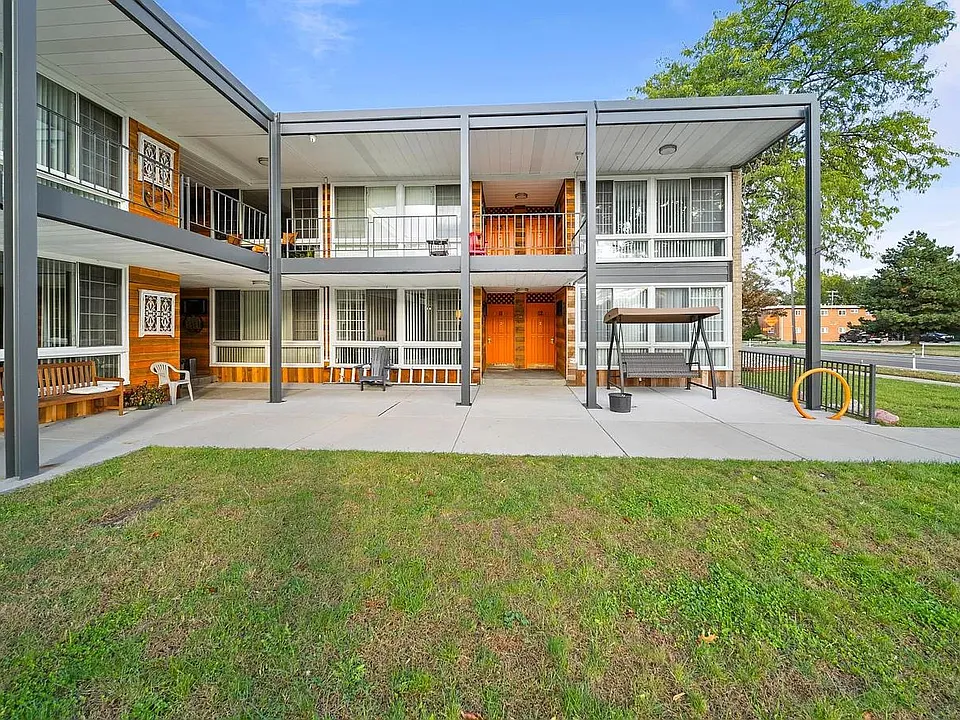 Ferndale Apartments 2