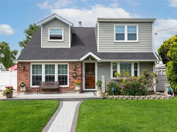 883 Merillon Avenue, Westbury, NY 11590