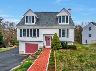 86 Kendrick Rd, Wakefield, MA 01880