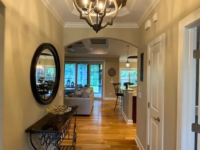 1333 Garden Springs Ct — Photo 3