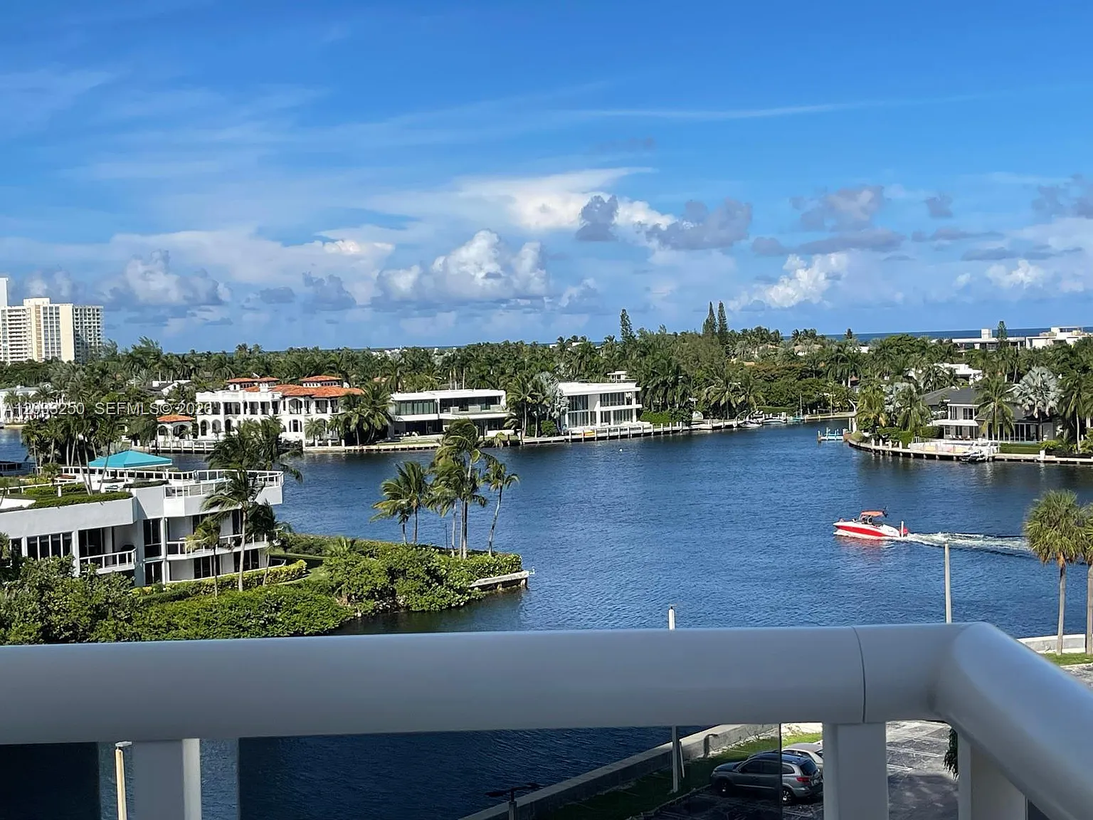 Waterview Condo — Photo 2