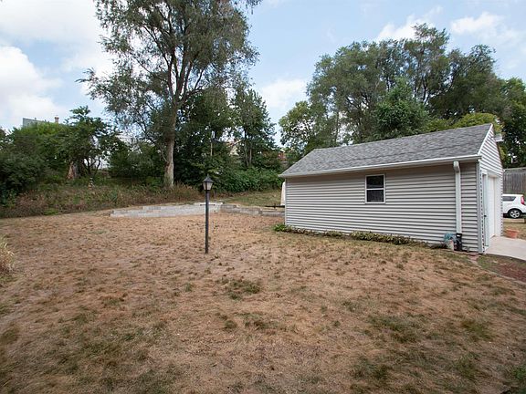 3rd image of 1315 25th St