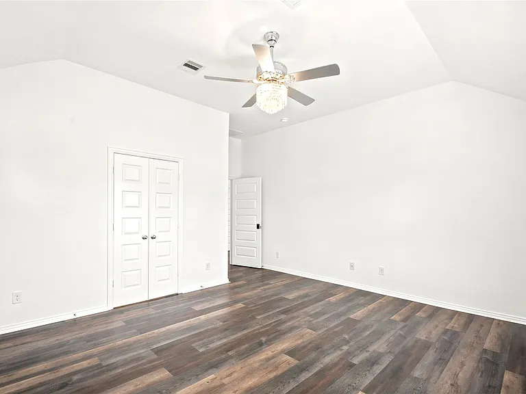 1202 Vilamoura Ct — Photo 44